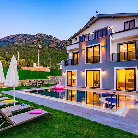 Villa Atlantis - 4 Bedroom In Hisaronu Ölüdeniz