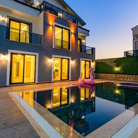 Вилла Atlantis - 4 Bedroom In Hisaronu Олудениз