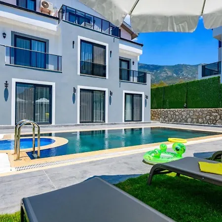 Atlantis - 4 Bedroom In Hisaronu Вилла