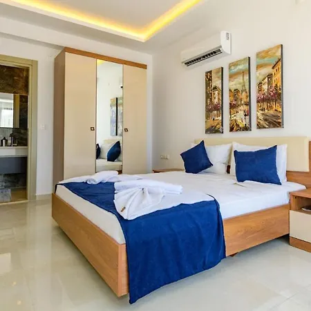 Вилла Atlantis - 4 Bedroom In Hisaronu