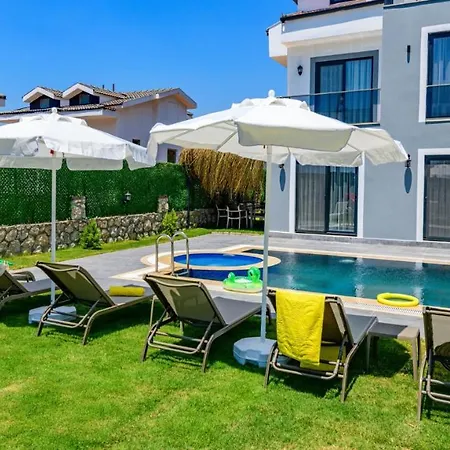 Atlantis - 4 Bedroom In Hisaronu Олудениз